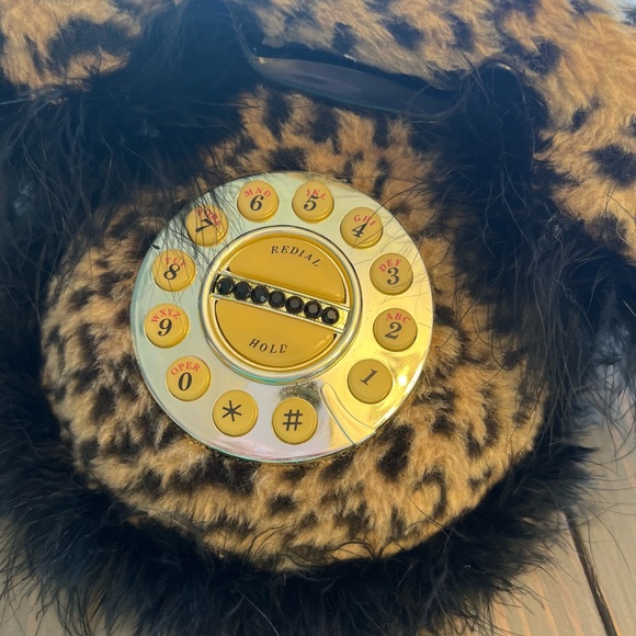 Faith Knight 90s Vintage Leopard Print Telephone - Picture 3 of 9